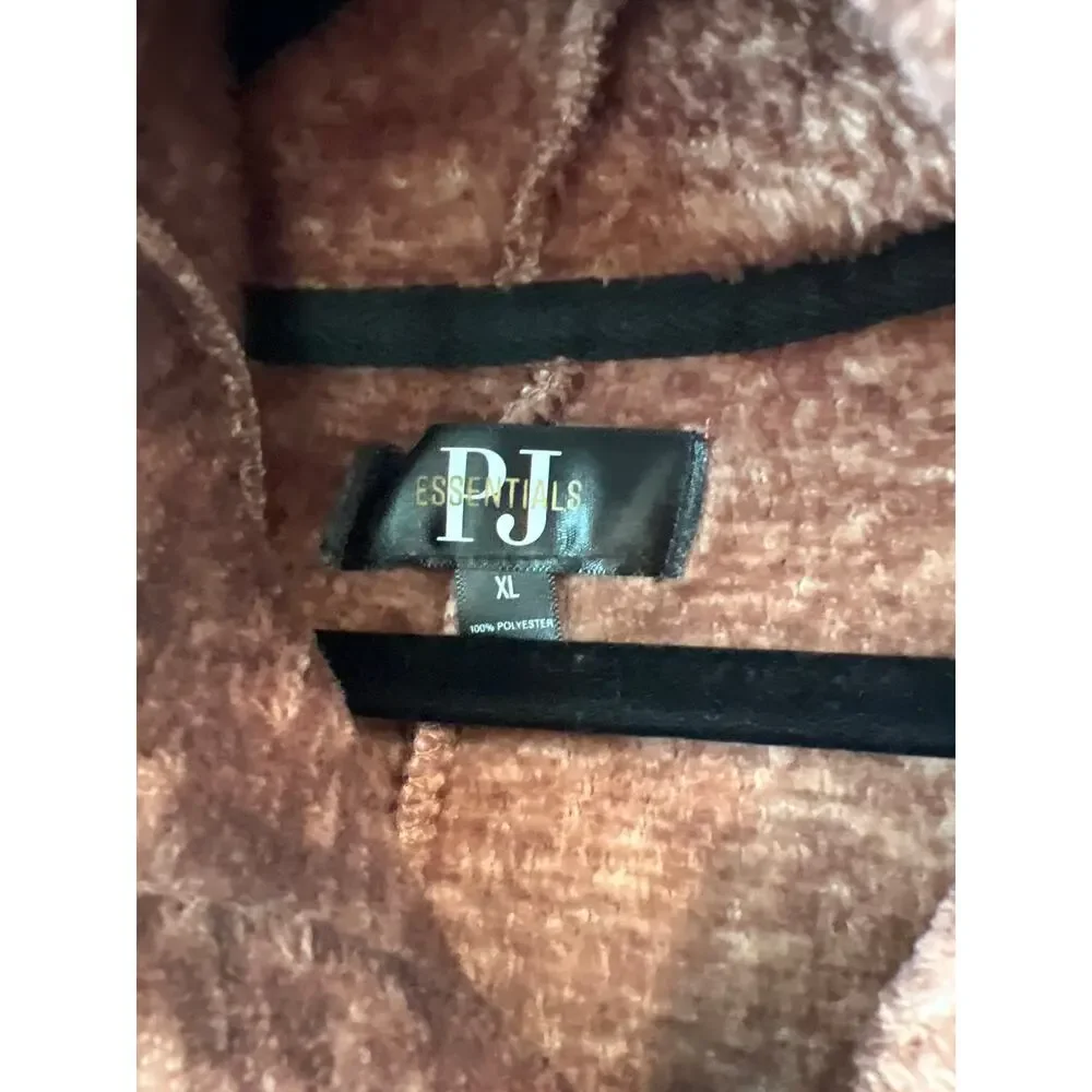 Pj Essentials new without